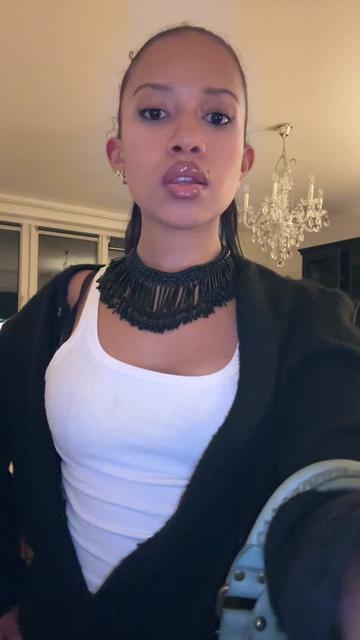 @mysteriousbaddie_123
