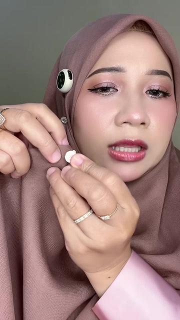 @Anis Yunia Akbar (AYA)