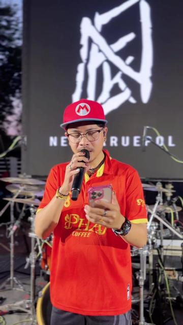@FB : เก่ง ฮ๊าฟป๋ม