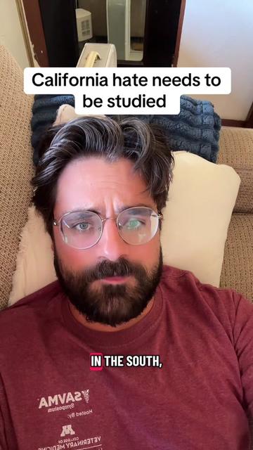 @Joey_2_Shoes