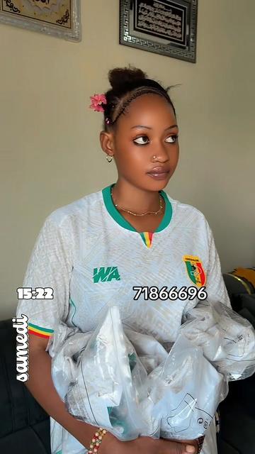 @Awiska Tangara