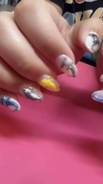 @PinkTigerNailsBeauty