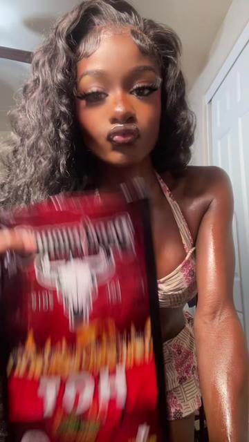 @zainajasmine