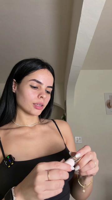 @Adrianna🦋