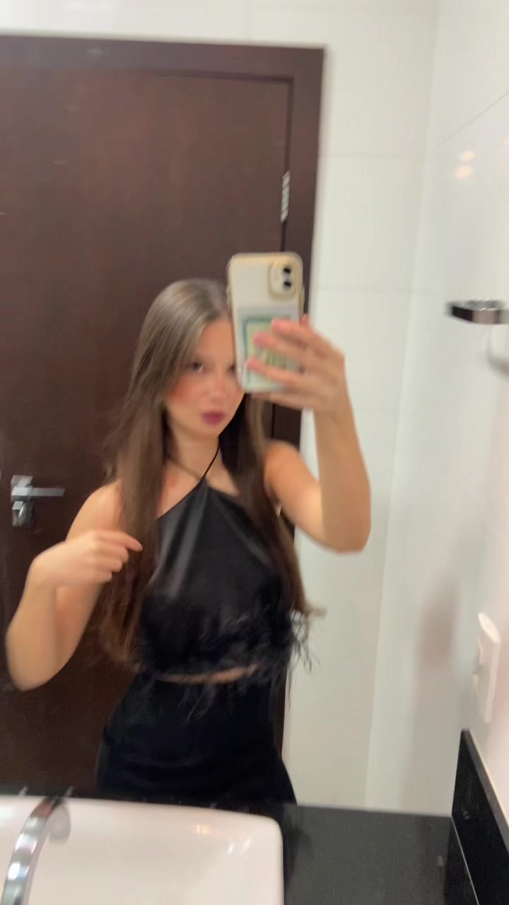 @__izareis