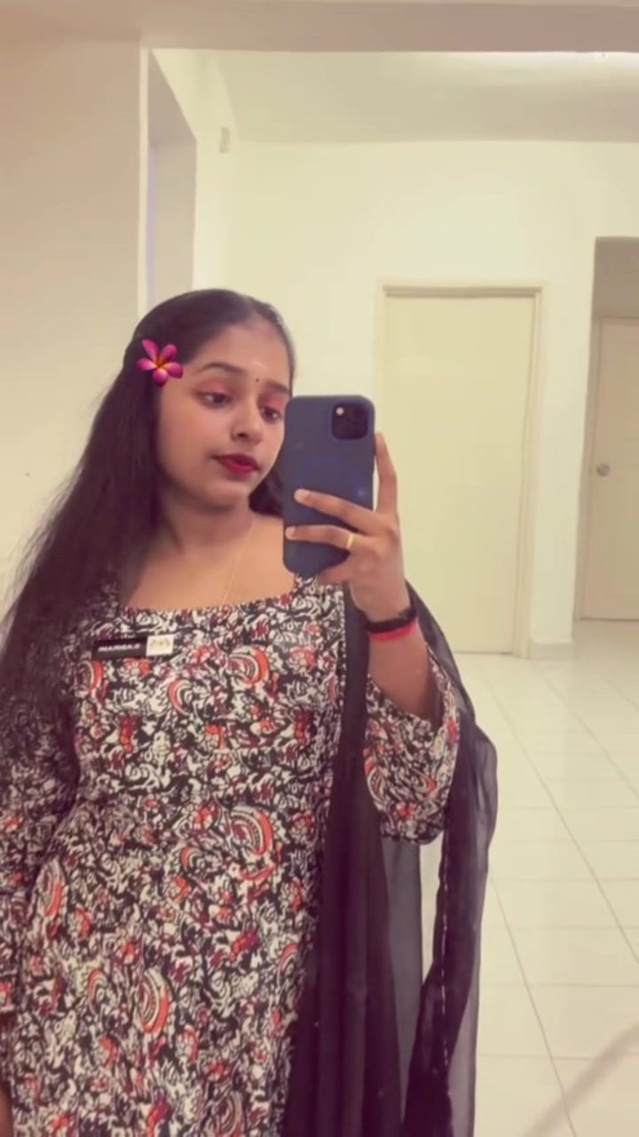 @ABIRAMI 💙🐣