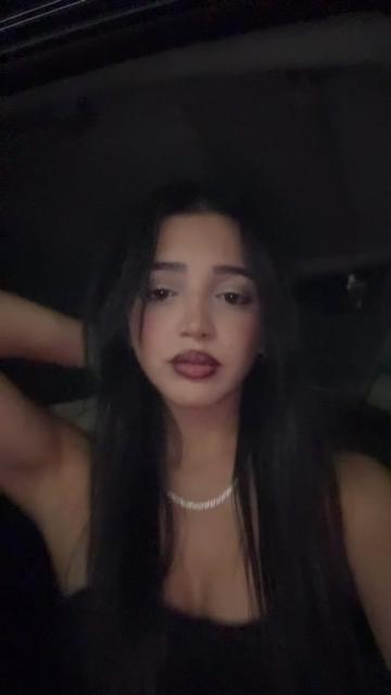 @clarayazbk