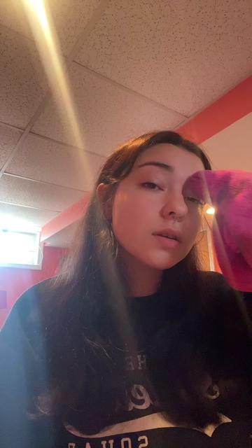 @lil.vases.of.lillies
