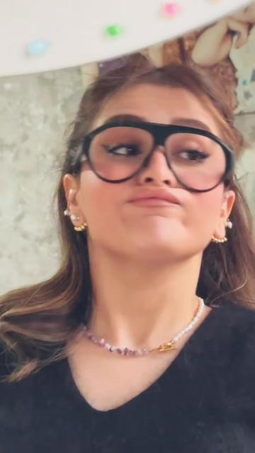 @smakamrn