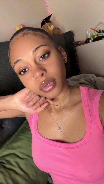 @Emily🖤🤙🏽