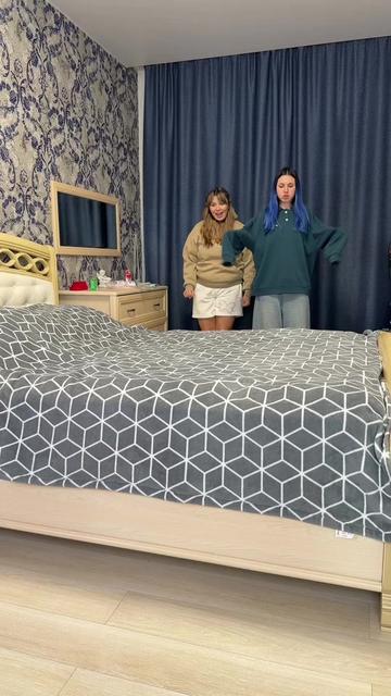 @Семейка Адамс