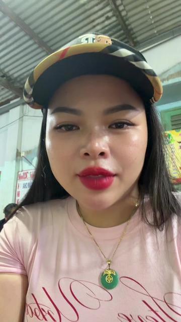 @HỚT TÓC NAM THẢO NGUYÊN Q4