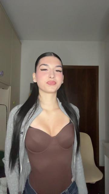 @lucrezia👸🏻