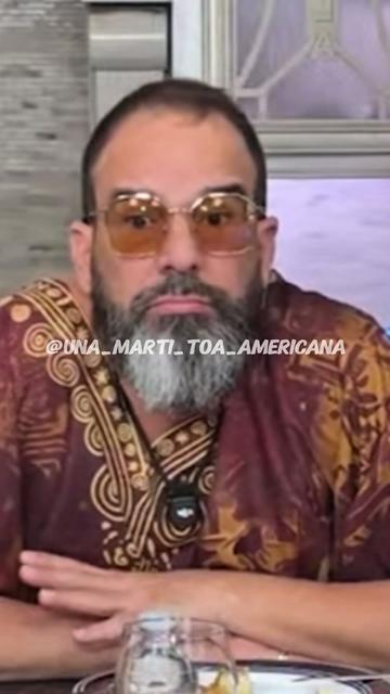 @una_marti_toa_americana