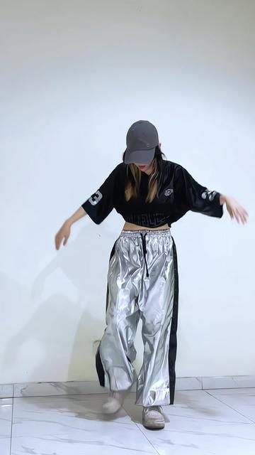 @IdenticalDance