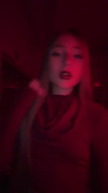 @__alessandracuomoo