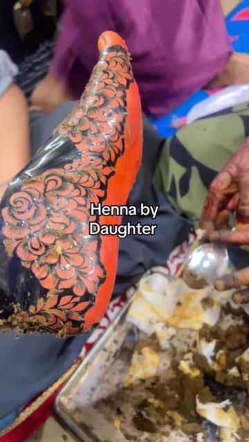 @hennabydaughter2