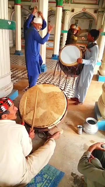 @Dhol De Rang