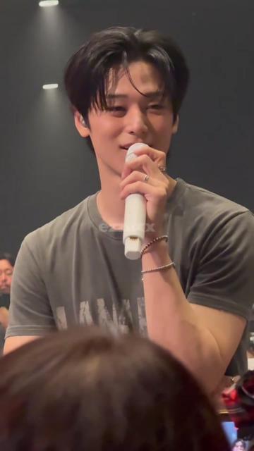 @junyangi