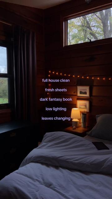 @☽☆ Hayes 📖 ☽☆