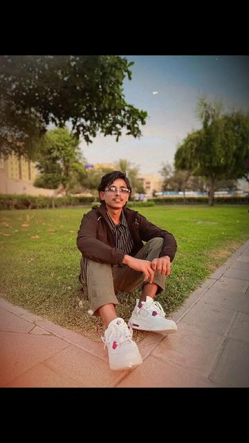 @Dinesh🇳🇵Babu🇦🇪