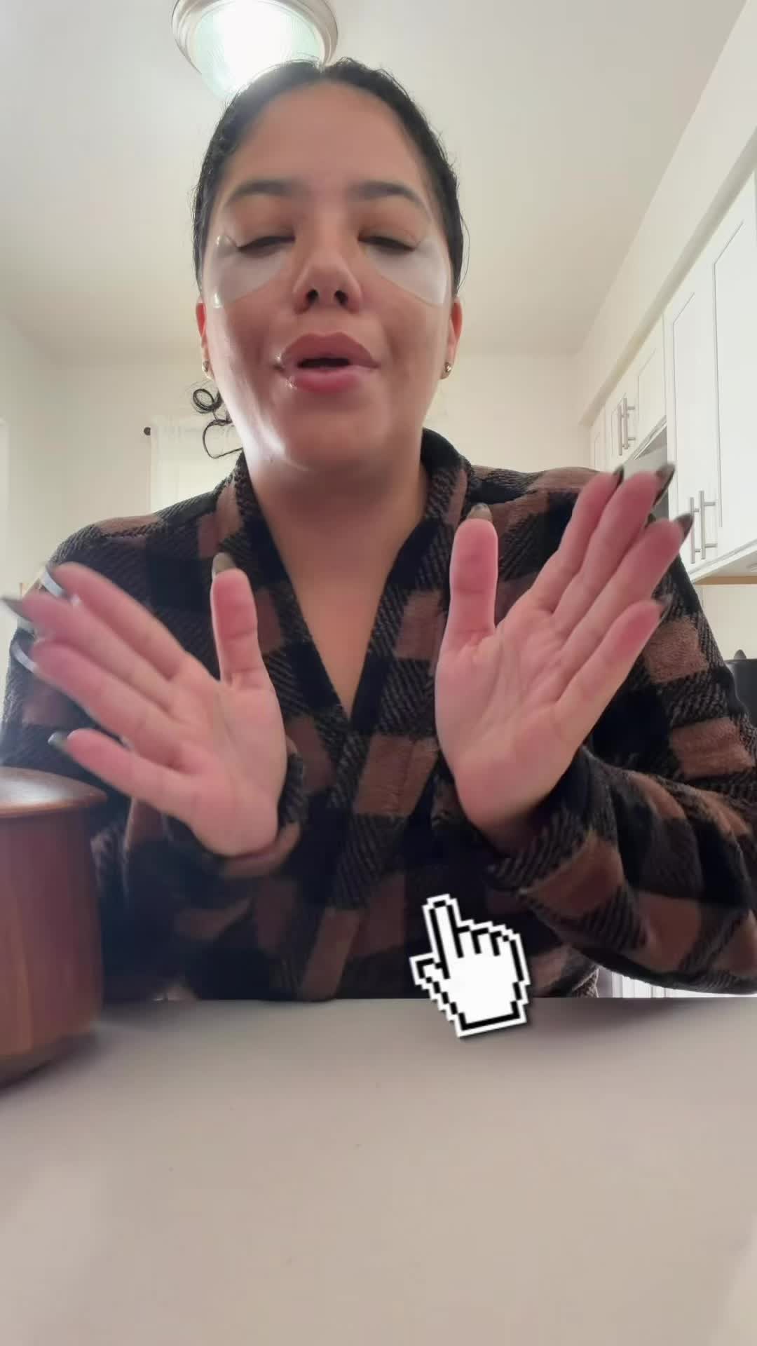 @Katie_