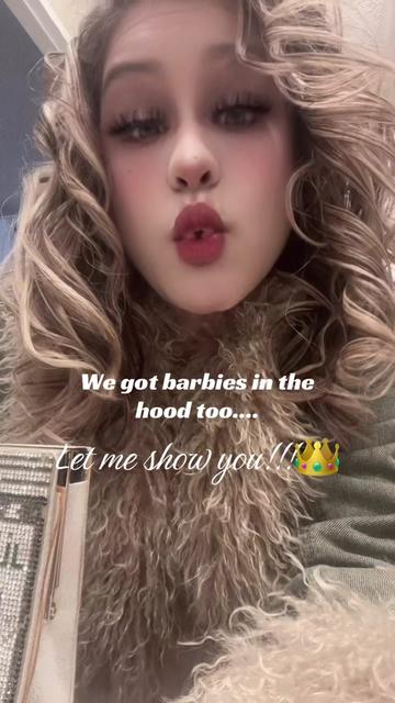 @QUEEN👑