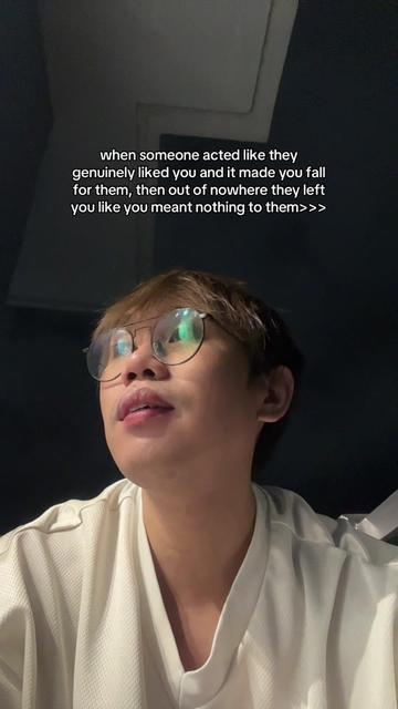 @dee🦋