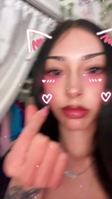 @iheartcatia