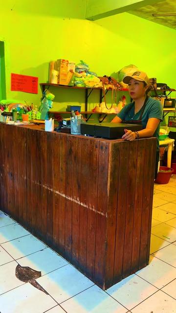 @taqueria_losmochis