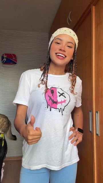 @Mila Freitas🦊