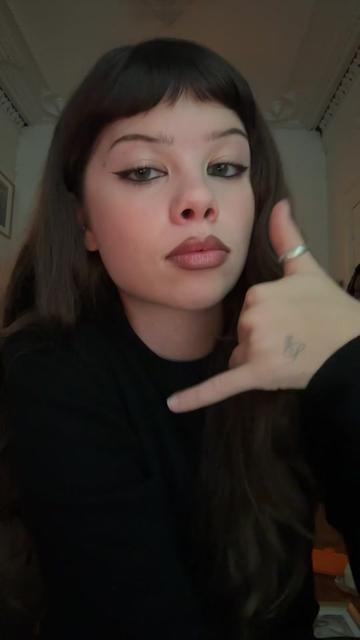 @nadia