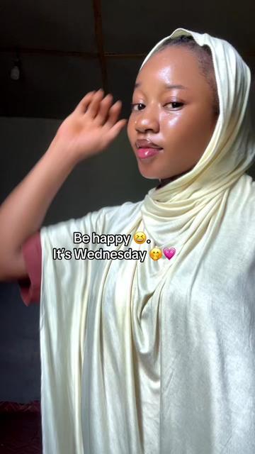 @Amina🤍