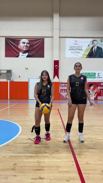 @Volleyss👯♀️