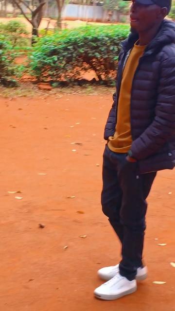 @Derrick Stansilous 🇰🇪
