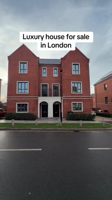 @Property London