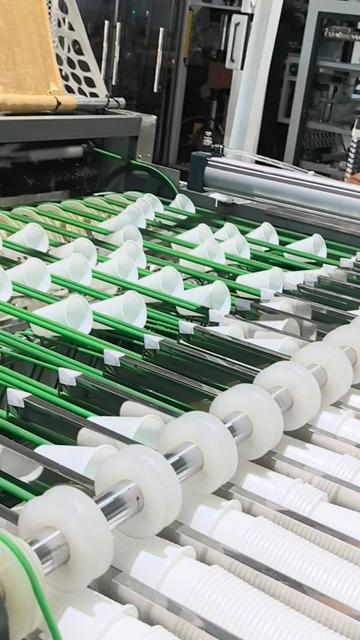 @HYX Thermoforming Machine