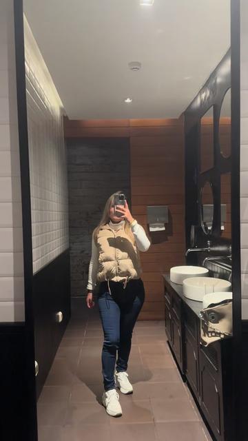 @Ana Rojas