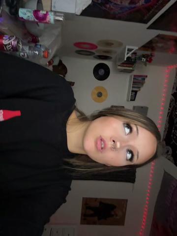 @️
