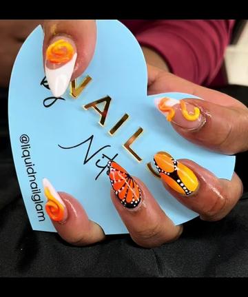 @LiquidNailGlam