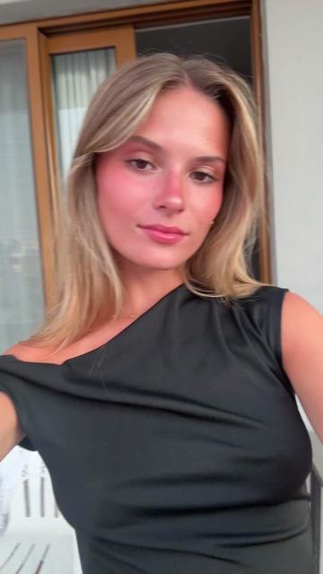 @laura-tncr