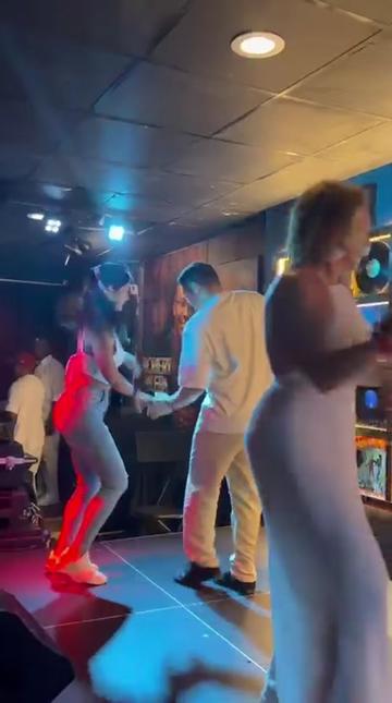 @Salsa Dance Society