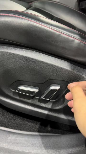 @不賣車的小宇