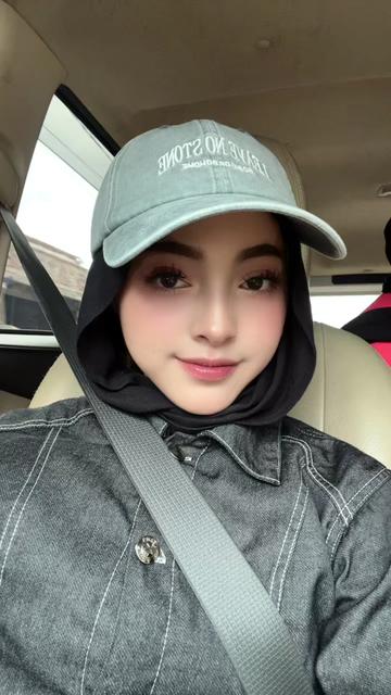 @intanmlna