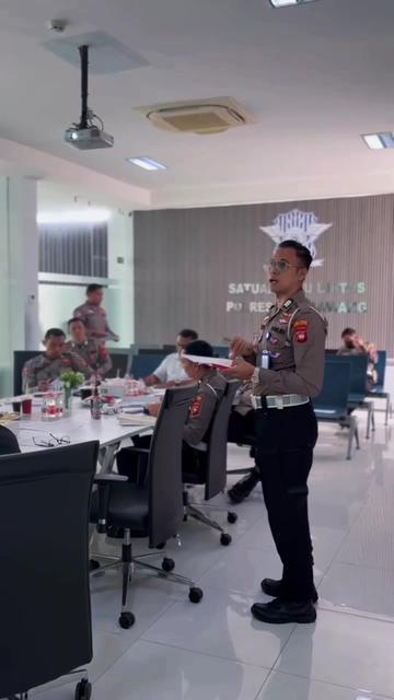@INDUNG ANANDA KURSUS MENGEMUDI