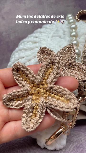 @BOLSOS A CROCHET 💼🧶