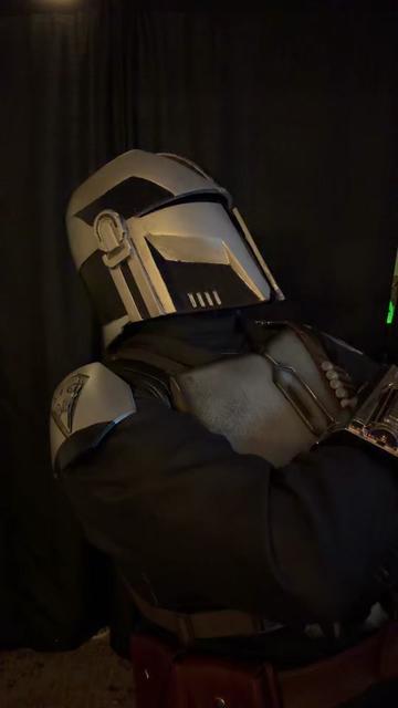 @Glueguncosplay94
