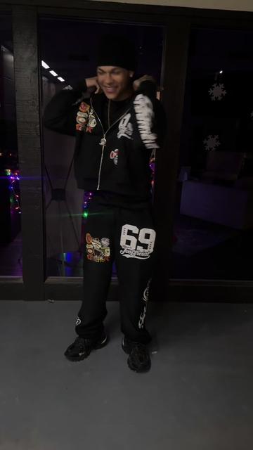 @TOOFFICIAL