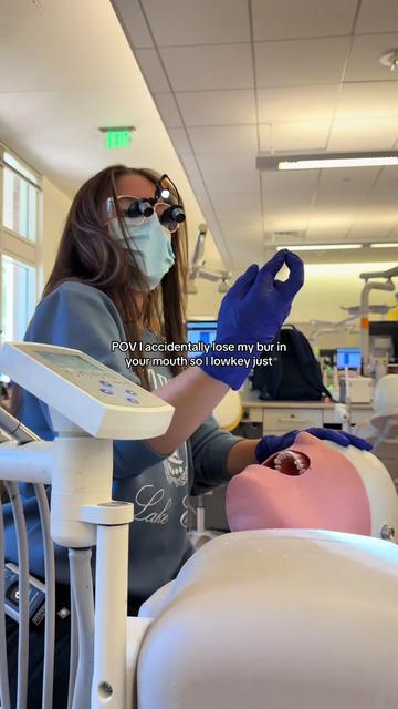 @emily | dental student