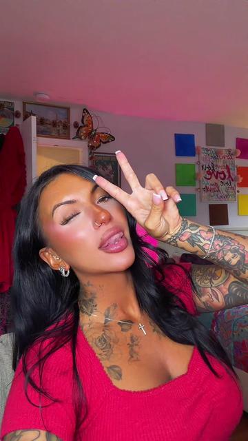 @Queen G ♱